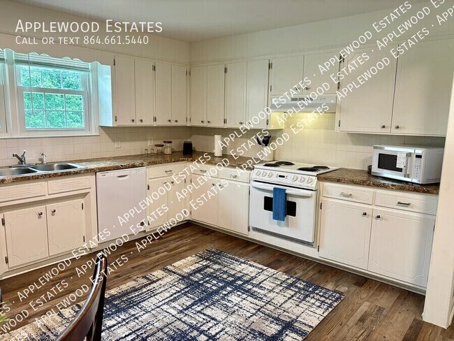 Building Photo - 3084 Old Furnace Rd