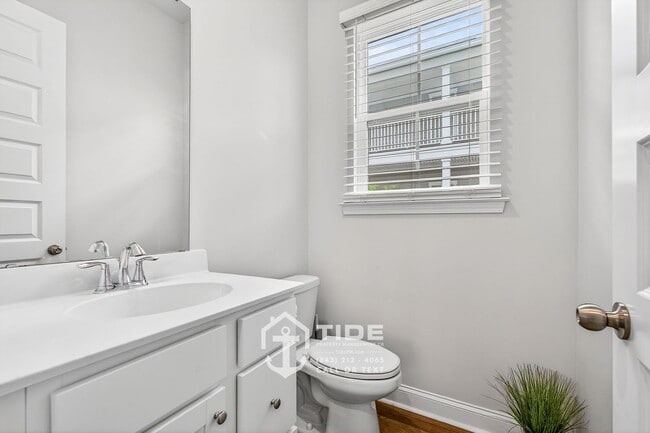 Building Photo - Private Retreat with Modern Upgrades