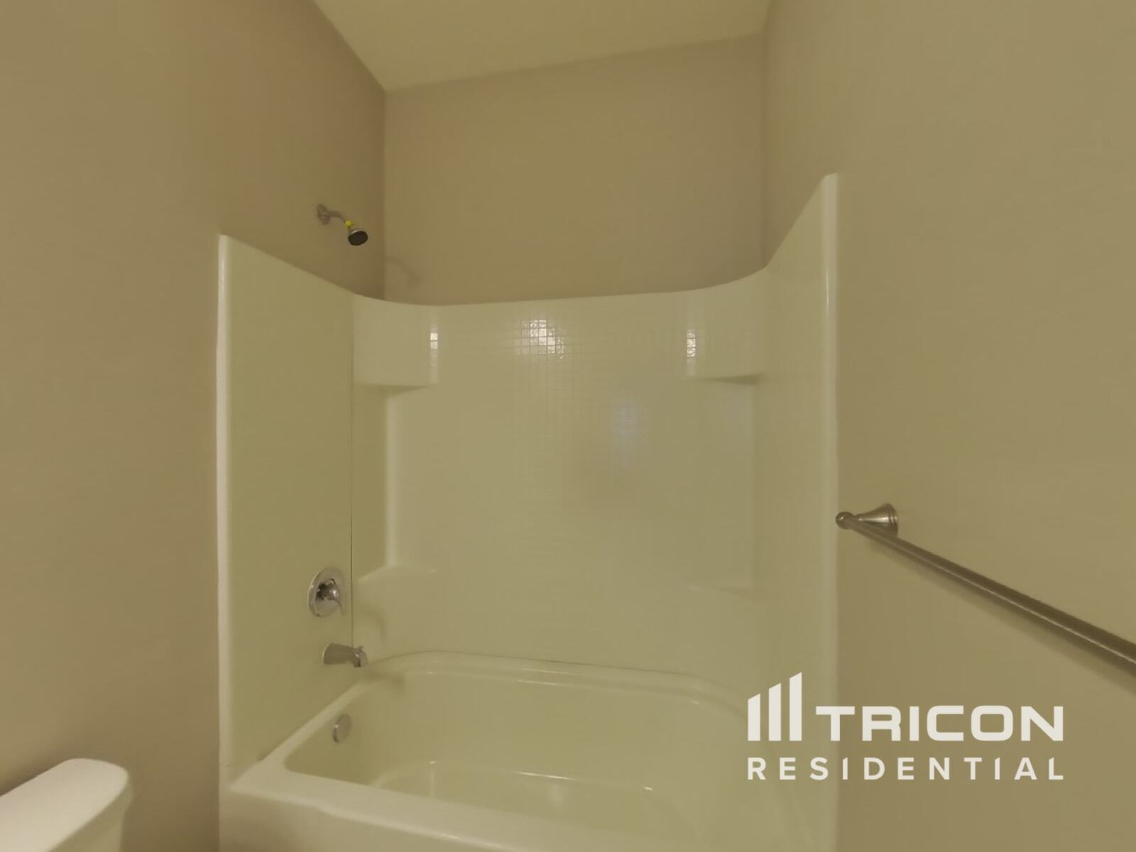 Building Photo - 2245 Litchfield Lp