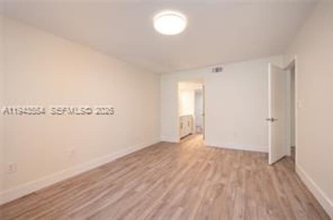 Building Photo - 1 Alhambra Cir