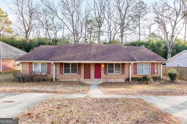 Building Photo - 245 Kimberly Way SW