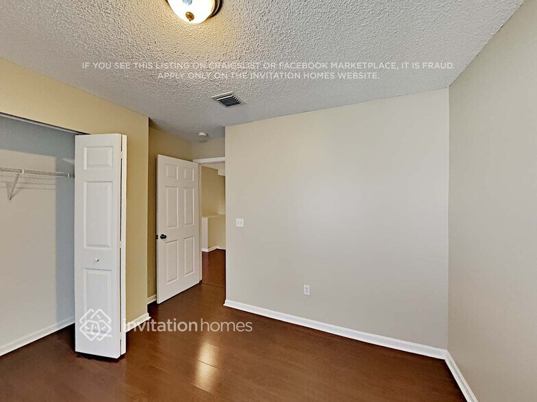Building Photo - 5203 Eagle Cay Pl