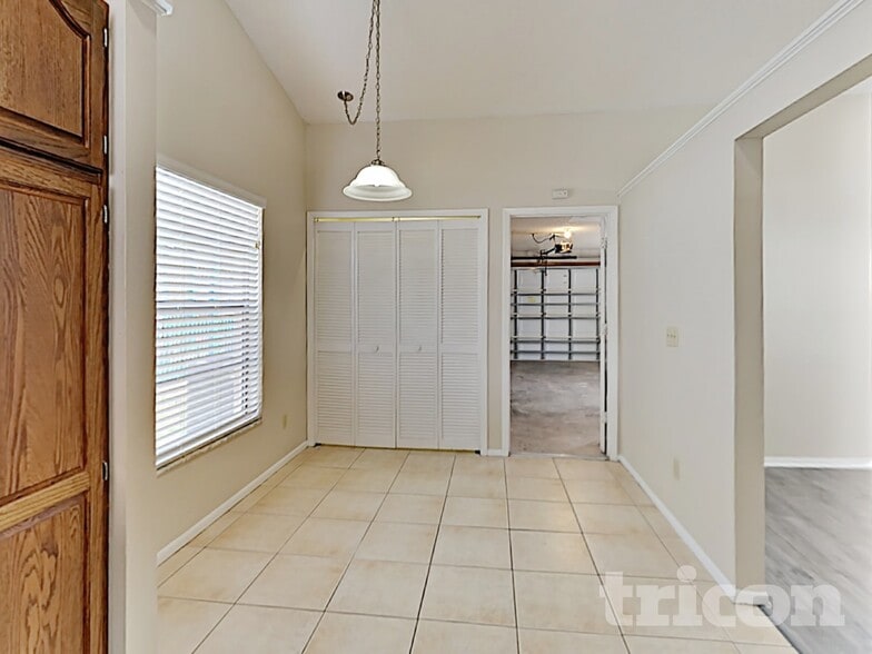 Building Photo - 778 Birgham Pl