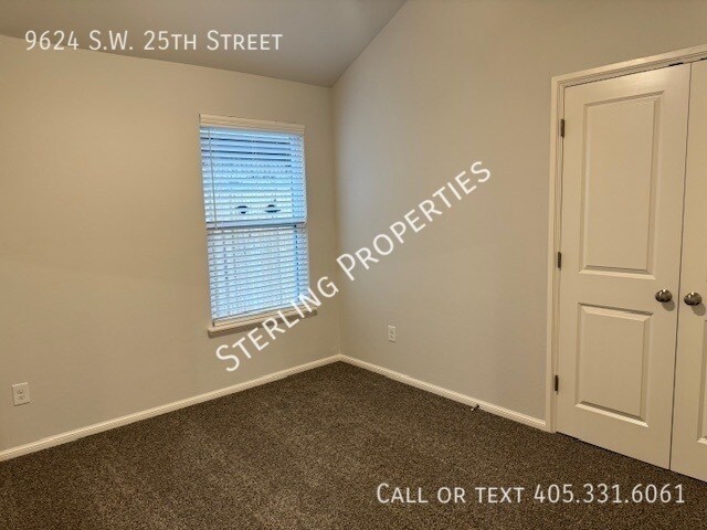 Building Photo - 9624 SW 25th St