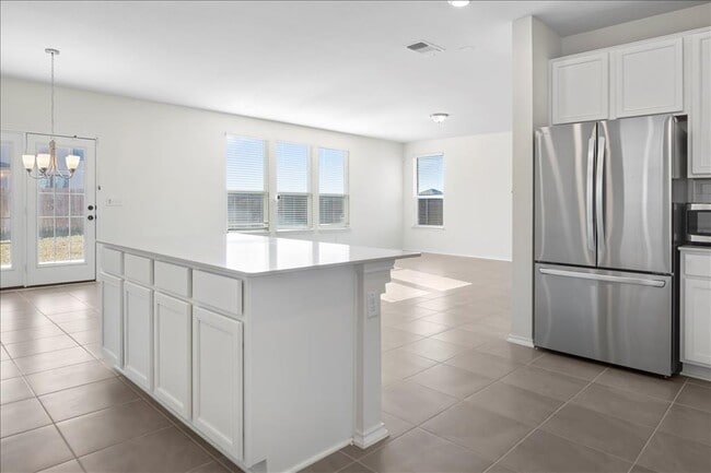 Building Photo - 18501 Spotted Eagle Ln