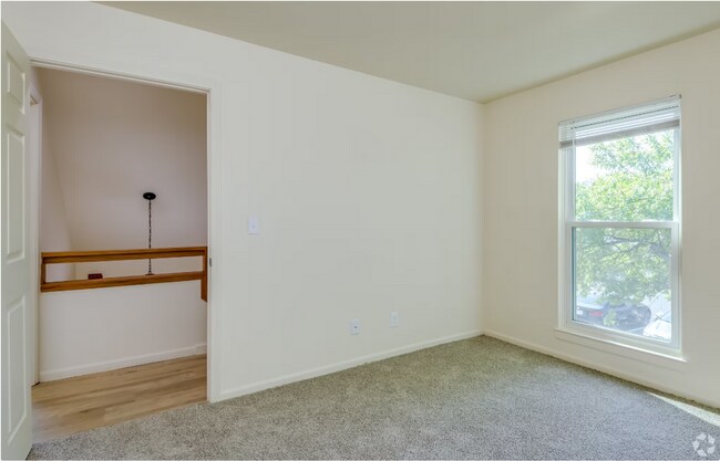 Building Photo - 14776 W Hidden Creek Ct