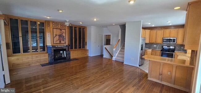 Building Photo - 2545 Logan Wood Dr