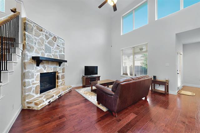 Primary Photo - 2633 Sunstar Dr