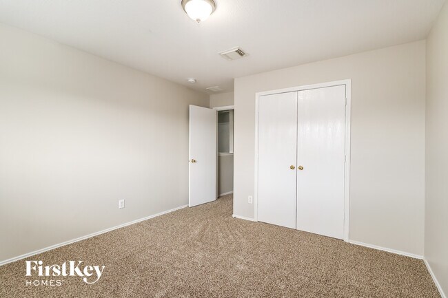 Building Photo - 16814 Perryton Ln