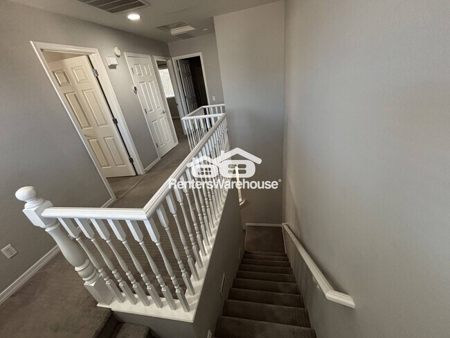 Building Photo - 1933 W Davis Rd