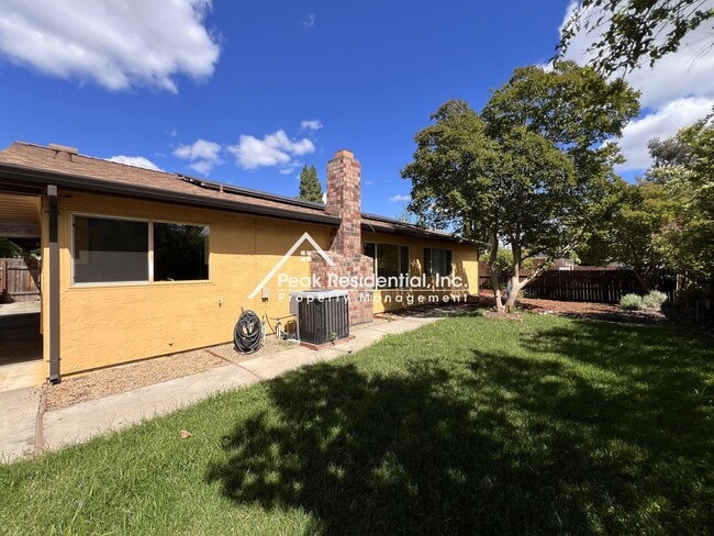 Building Photo - Wonderful 4bd/2ba Citrus Heights Home!