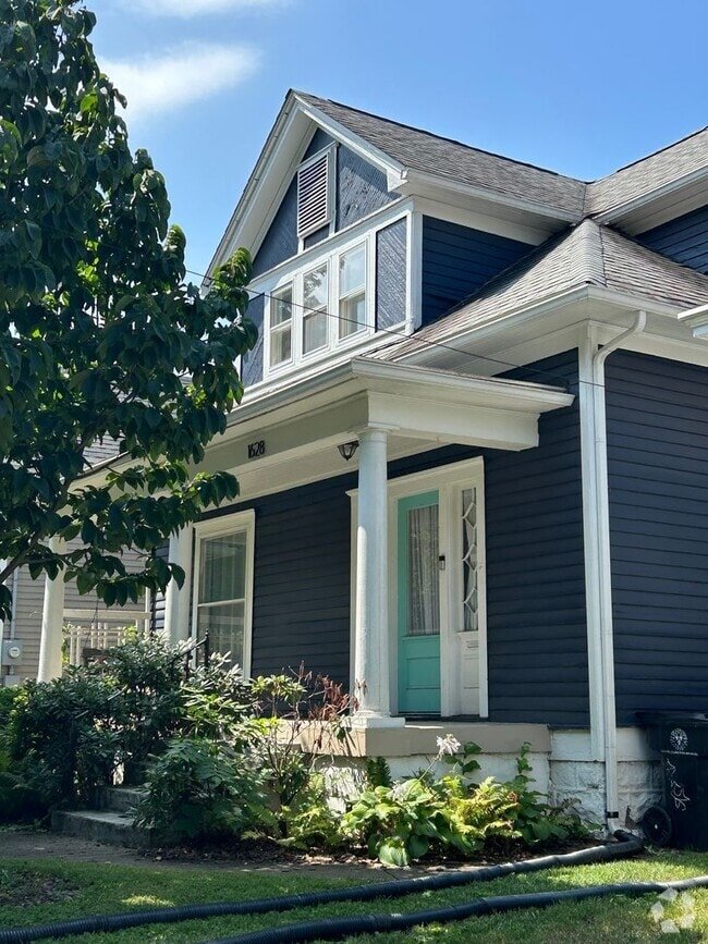 Building Photo - Deer Park 3 Bed 2 Bath Bungalow