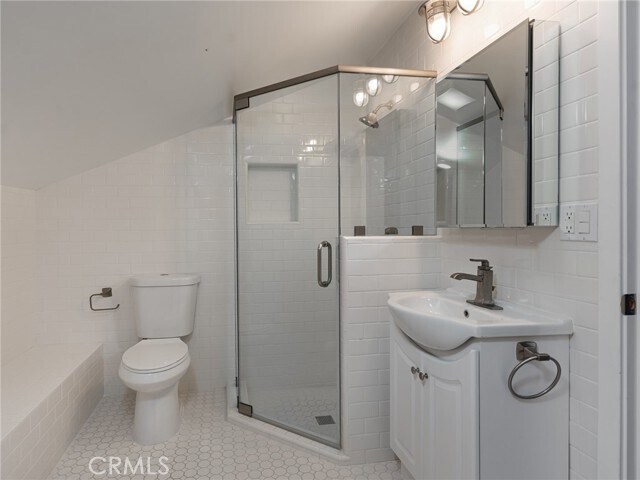 Building Photo - 3220 Palos Verdes Dr N