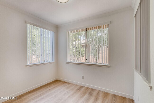 Building Photo - 7009 E Acoma Dr