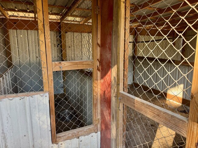 Building Photo - 141 Bodie Lister Rd