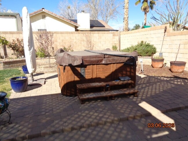 Building Photo - Immaculate West Lancaster One Story Offering 1550 sq. ft.