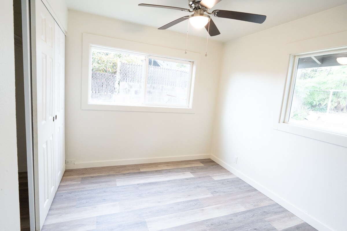Building Photo - 456 Ipu Cir