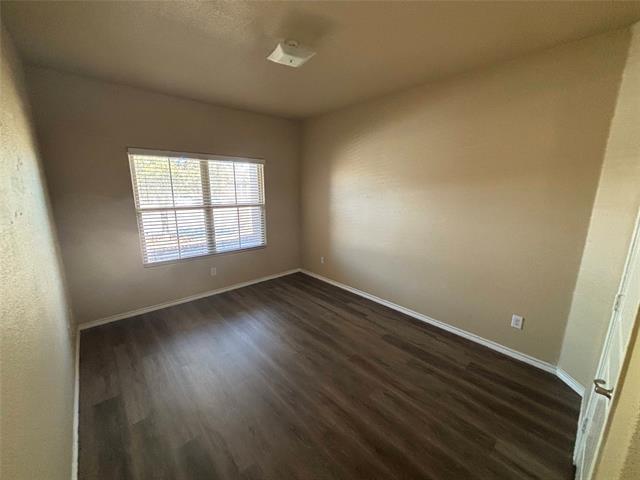 Building Photo - 1828 Velarde Rd