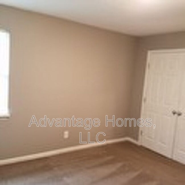 Building Photo - 304 W 132 St