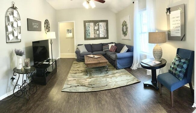 Building Photo - 1311 Bagby Ave