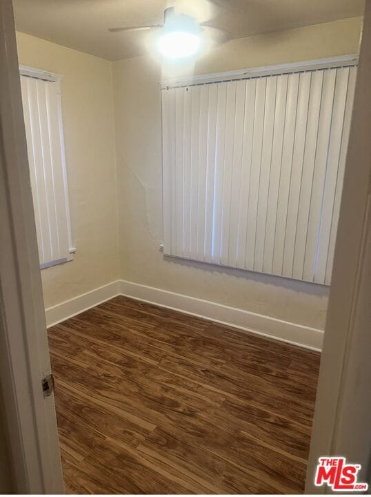 Building Photo - 6901 S Menlo Ave