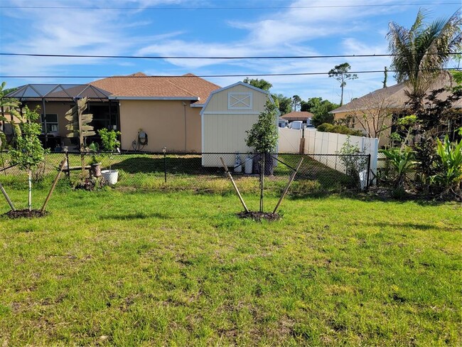 Building Photo - 11383 Baggot Ave