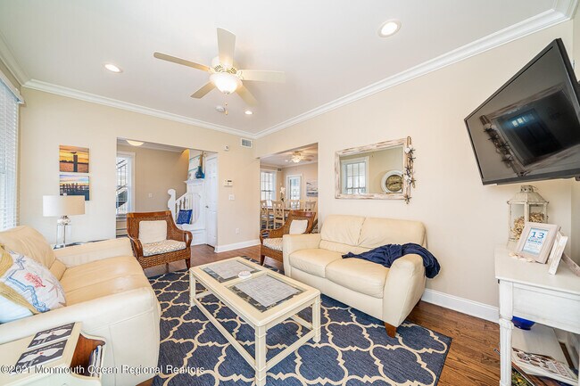 Building Photo - 13 Atlantic Ave