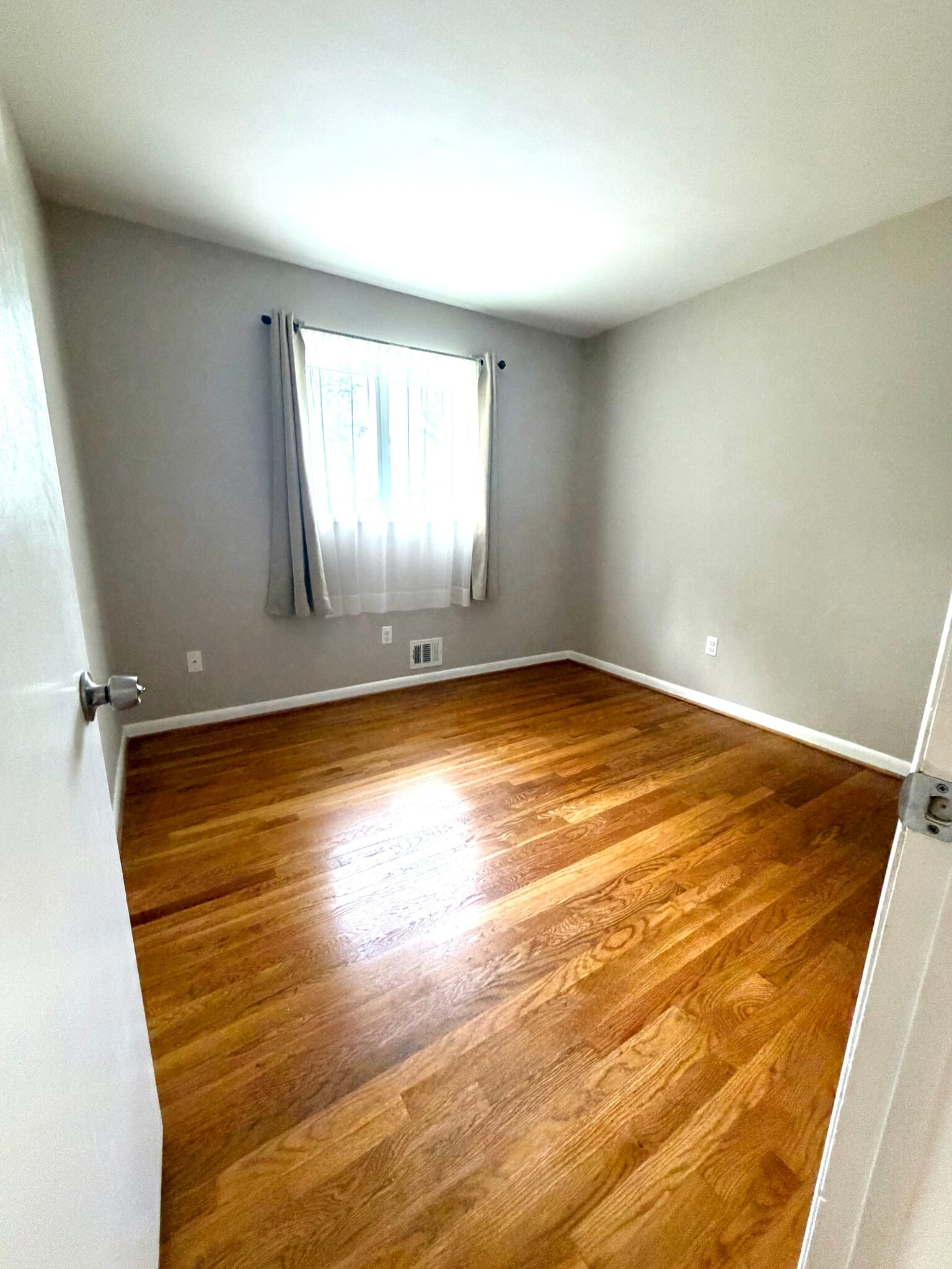 Building Photo - 5412 Amberwood Ln