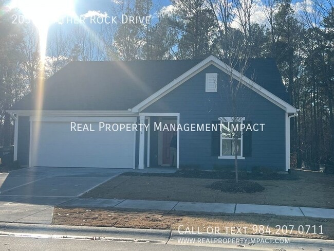Building Photo - 2036 Feather Rock Dr