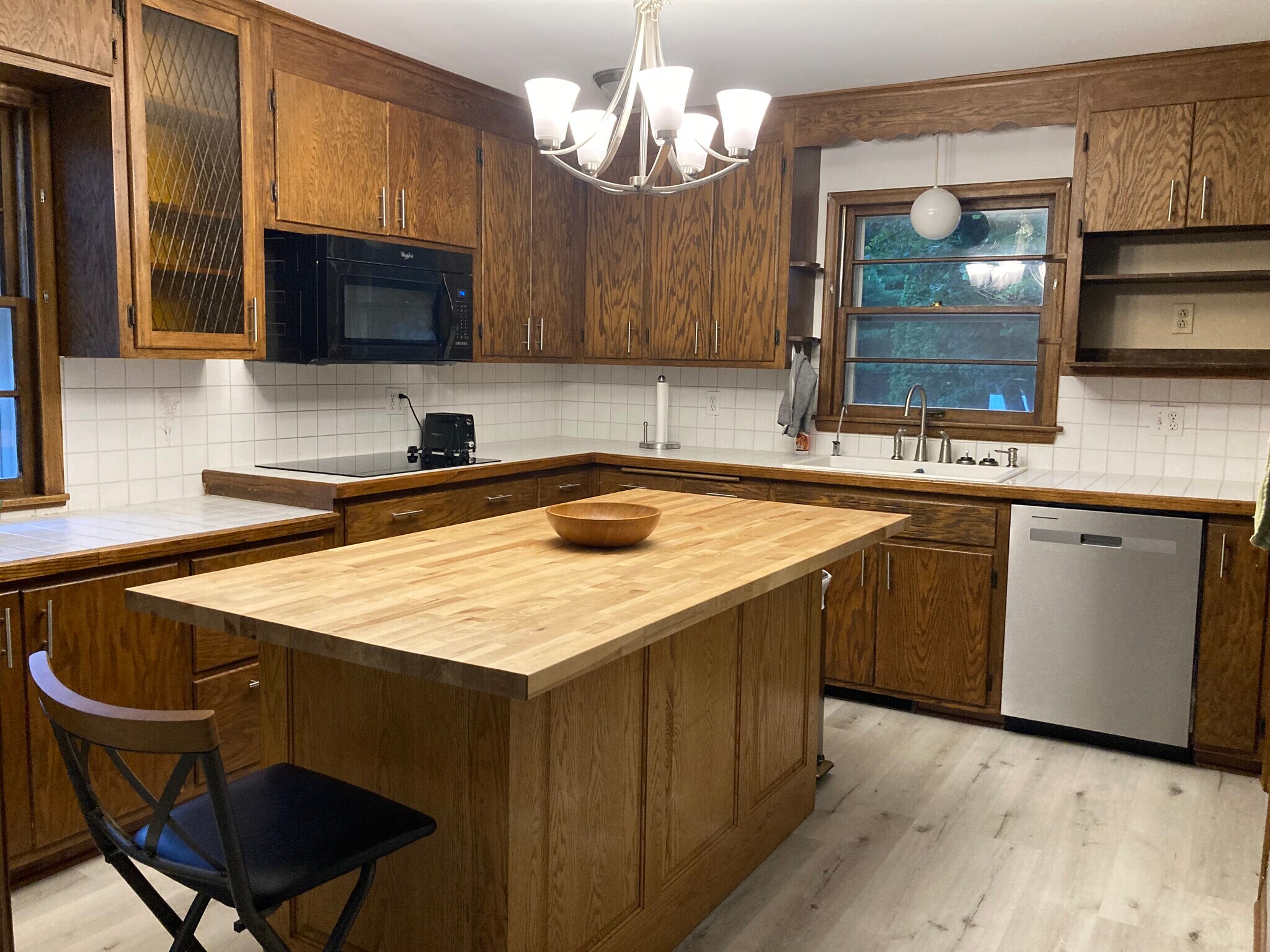 Kitchen - 3080 Perrot Ave S