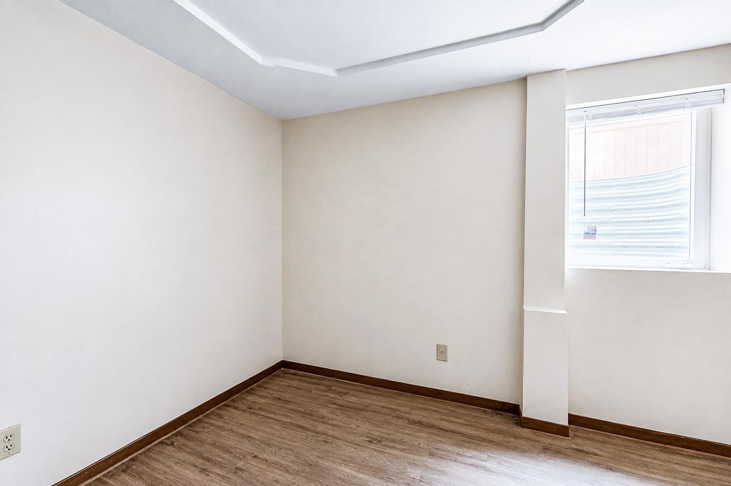 Building Photo - Spacious Shawnee Home Near Mill Creek Streamway Park