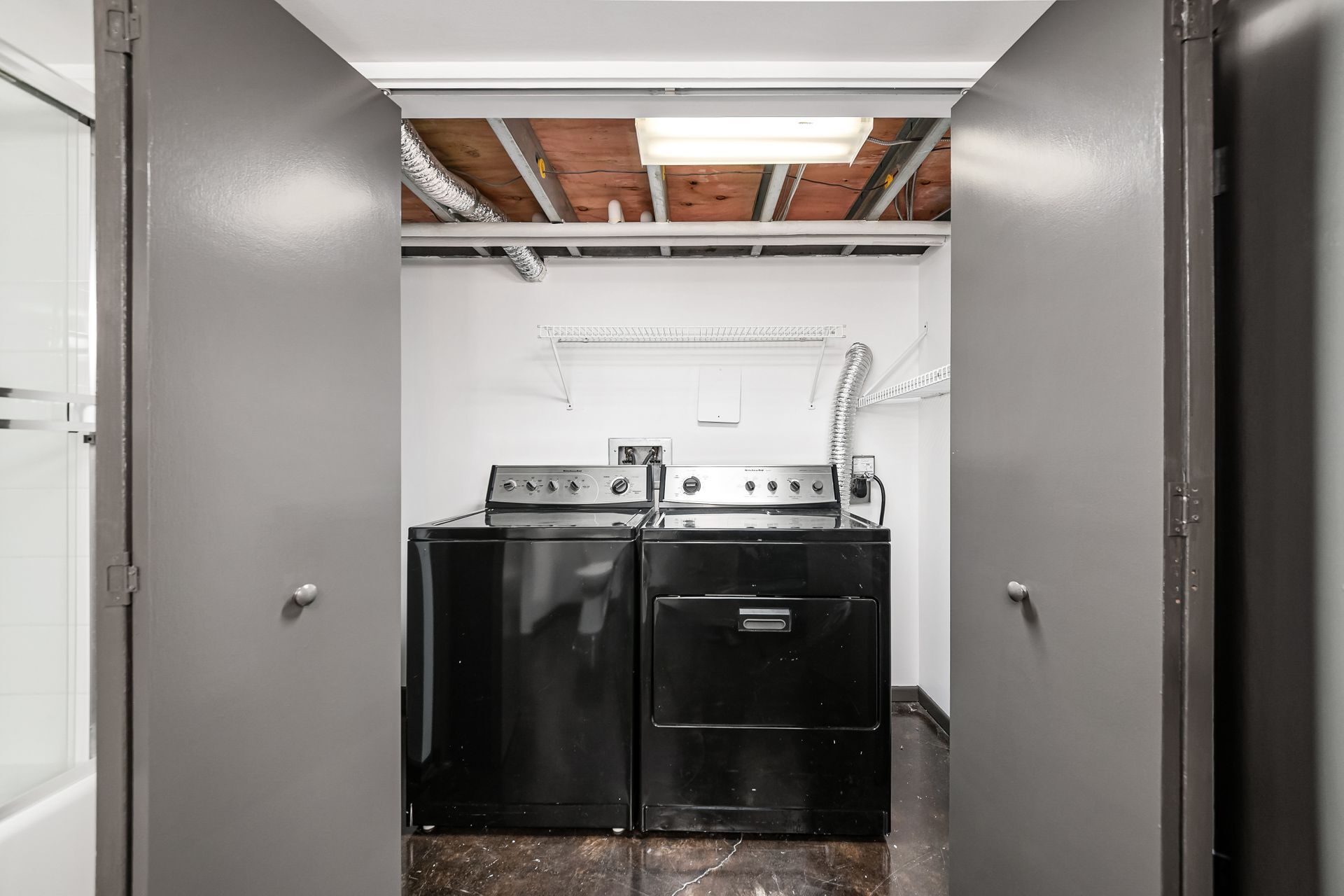 Building Photo - 110 N 3rd St