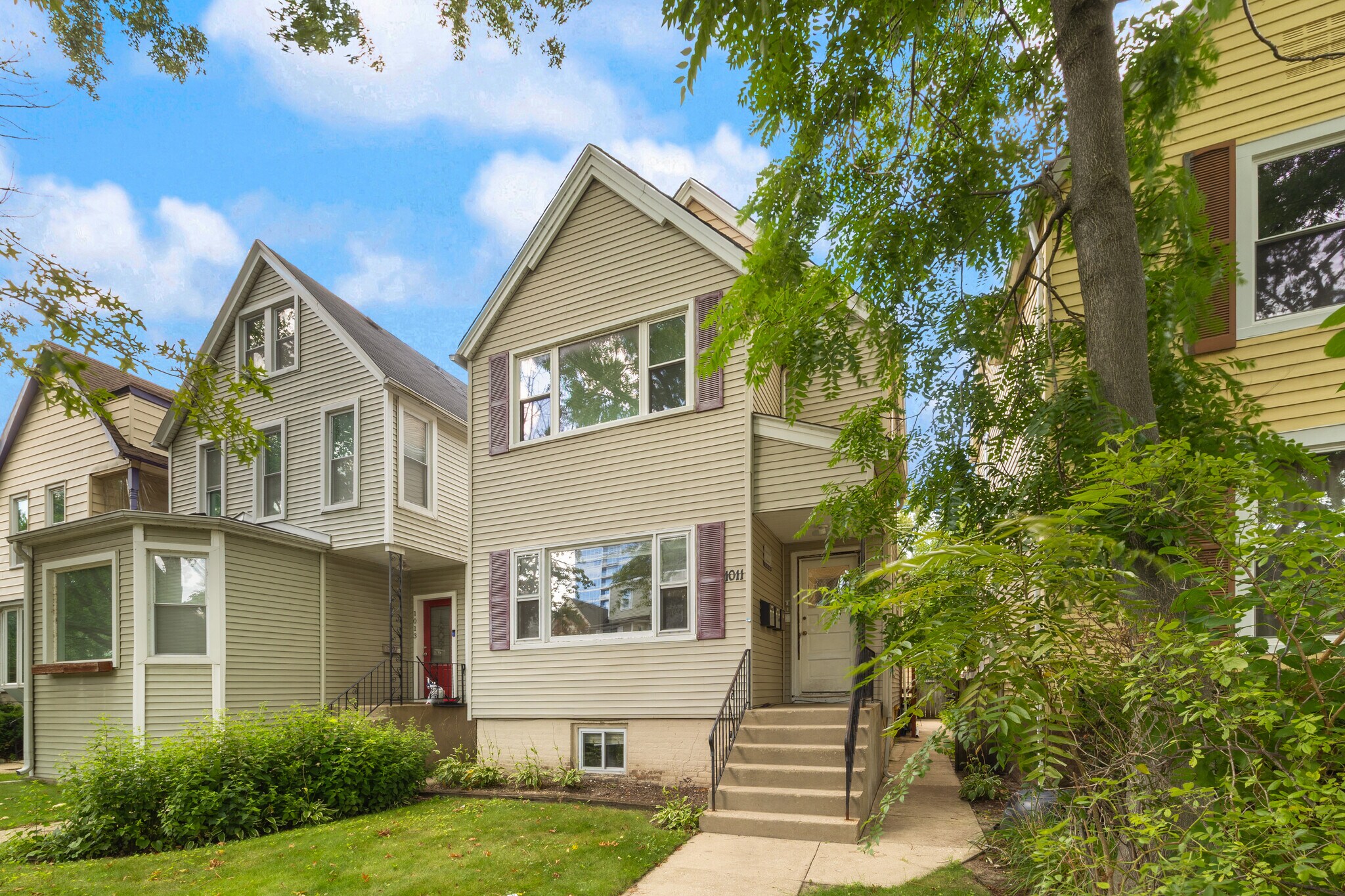 Building Photo - 1011 Garnett Pl