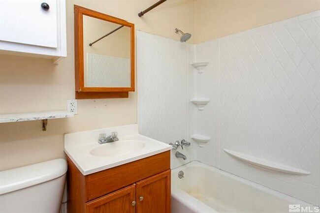 Building Photo - JM-Wilson***