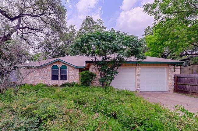 Building Photo - 3510 Oak Creek Dr