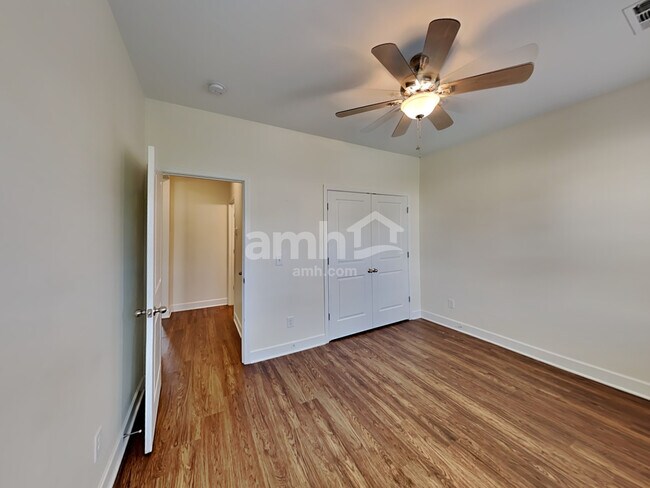 Building Photo - 600 Drema Ct