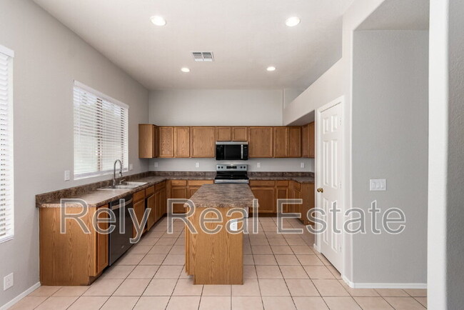 Building Photo - 3447 W Via Montoya Dr
