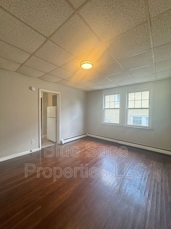 Building Photo - 3207 Albemarle Ave