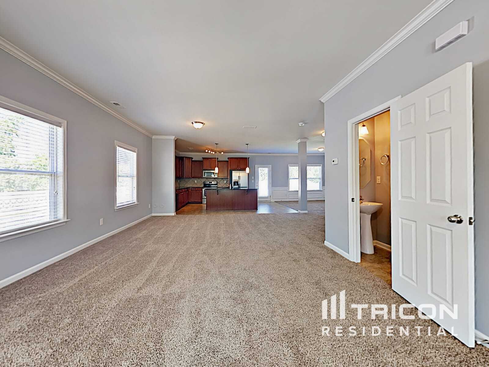 Building Photo - 139 Collenton Ln