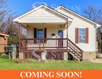 Building Photo - The living is easy in this 3 bedroom, 2.5 bathroom home
