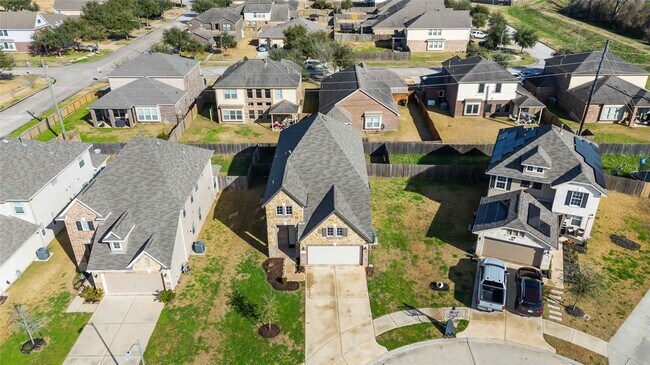Building Photo - 5914 Prince Pl Dr