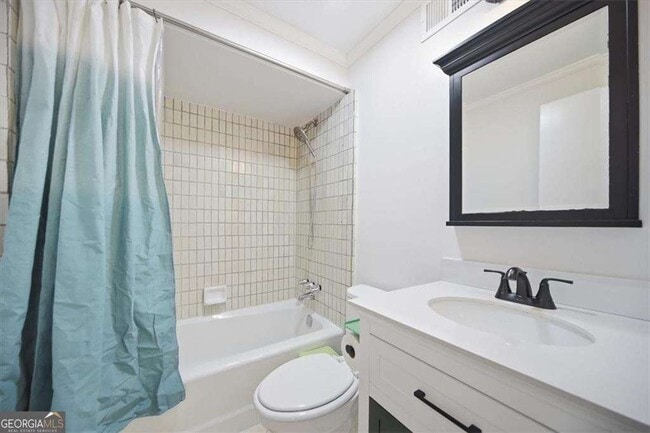 Building Photo - 530 Matterhorn Way