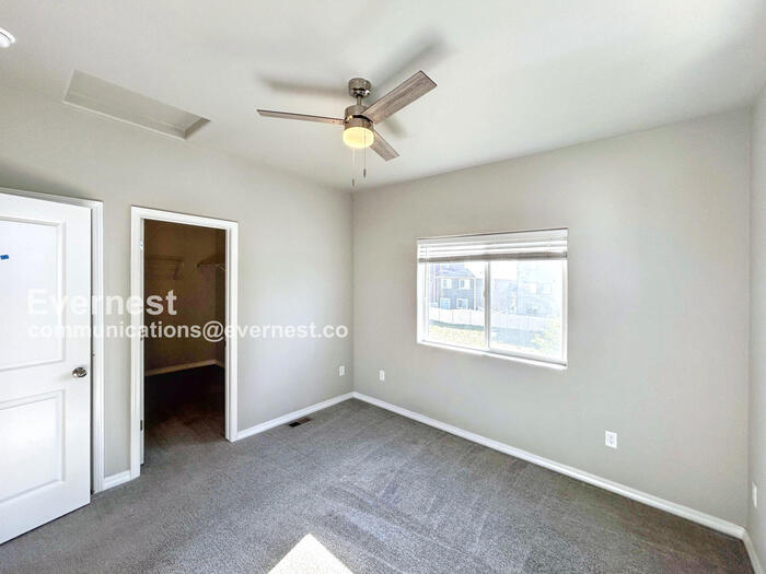 Building Photo - 1059 Cana Grove