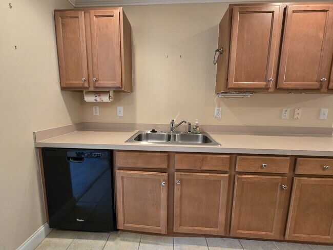 Building Photo - 5003 Double Fox Rd