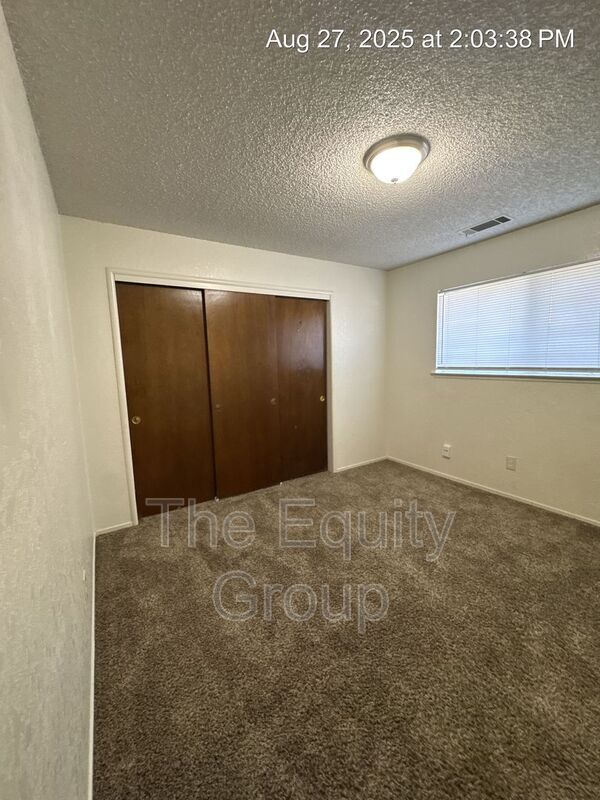 Building Photo - 2034 S Tracy Ct