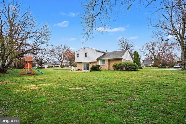 Building Photo - 2903 Henley Rd