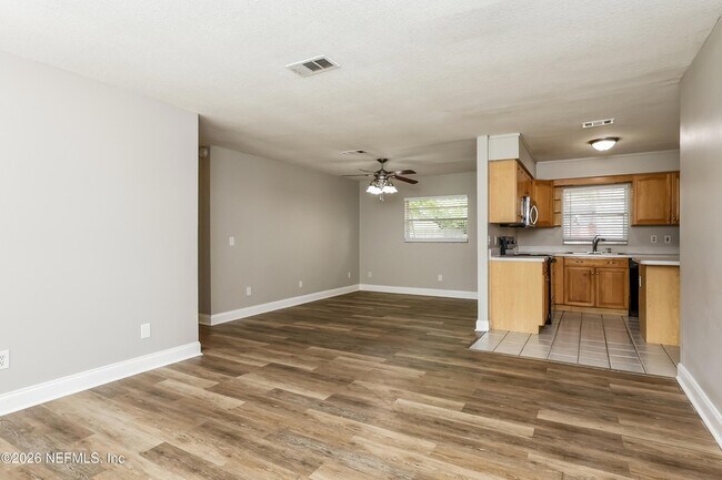 Building Photo - 7930 Rondeau Dr E