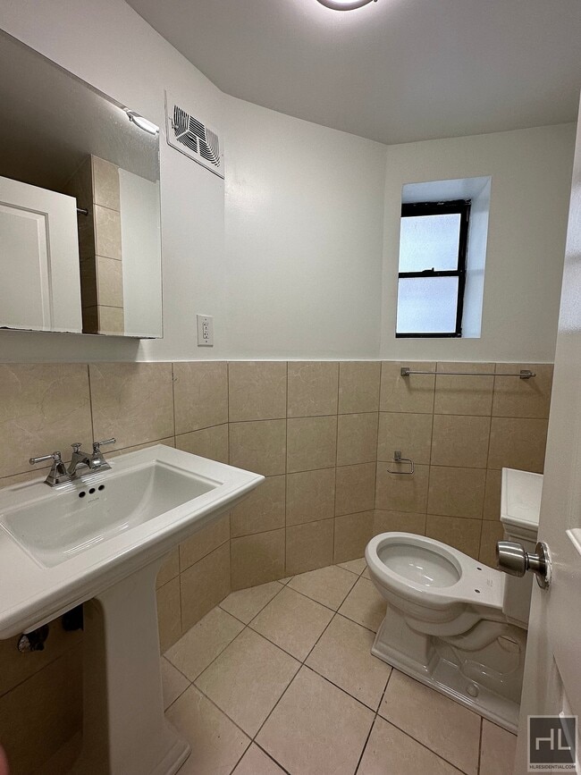 Building Photo - BALTIC STREET