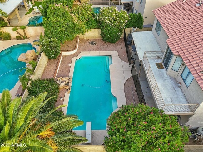 Building Photo - 4432 E Anderson Dr