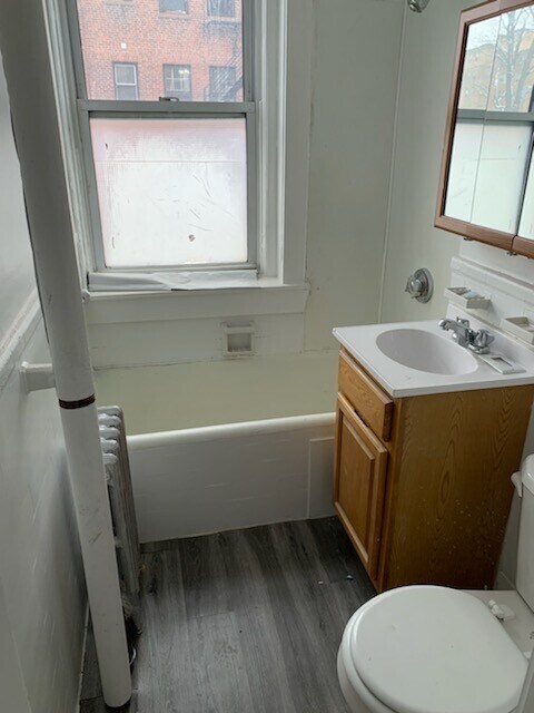Building Photo - 108 Washington St